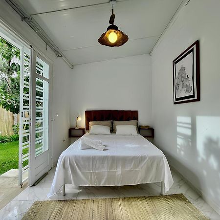 Au Bout Du Jardin Villa Carthage Exterior photo