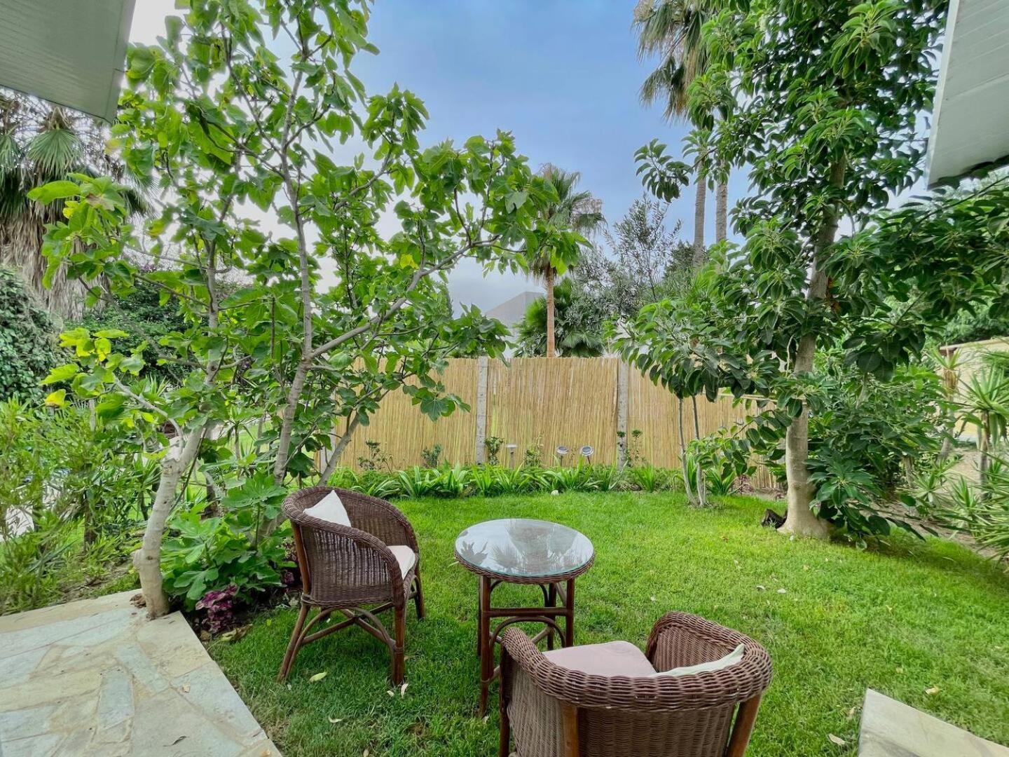 Au Bout Du Jardin Villa Carthage Exterior photo